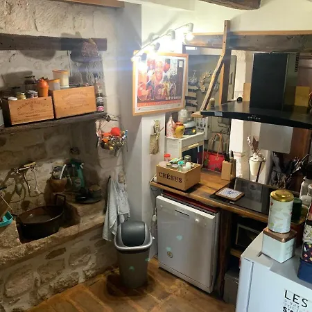 House With Authentic Charm * Montbron