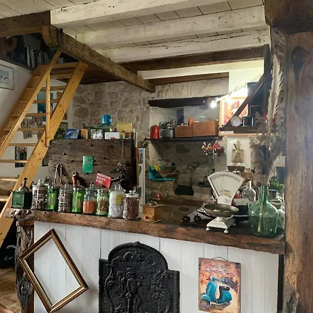 Casa vacanze House With Authentic Charm