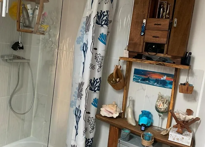 度假居 House With Authentic Charm Montbron