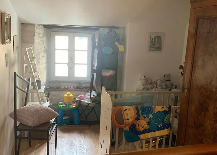 House With Authentic Charm 度假居